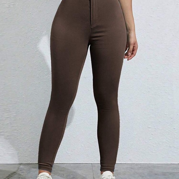 Women skinny stretchy jeans size large - Picture 3 of 5